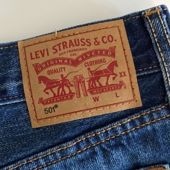 LEVI’S 501 Cutoff Jean Shorts - High Rise Button Fly Cherry - Picture 12 of 16